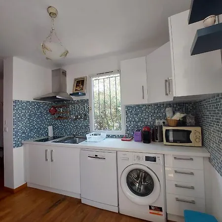 Apartment Sea View Front Deluxe Near Airport *