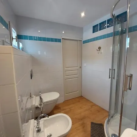 Sea View Front Deluxe Near Airport * Cagnes-sur-Mer
