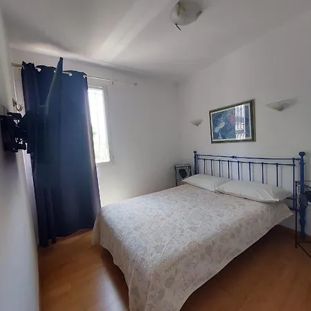 Sea View Front Deluxe Near Airport Apartment Cagnes-sur-Mer