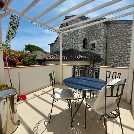 Sea View Front Deluxe Near Airport Apartment Cagnes-sur-Mer