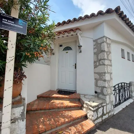 Apartment Sea View Front Deluxe Near Airport Cagnes-sur-Mer